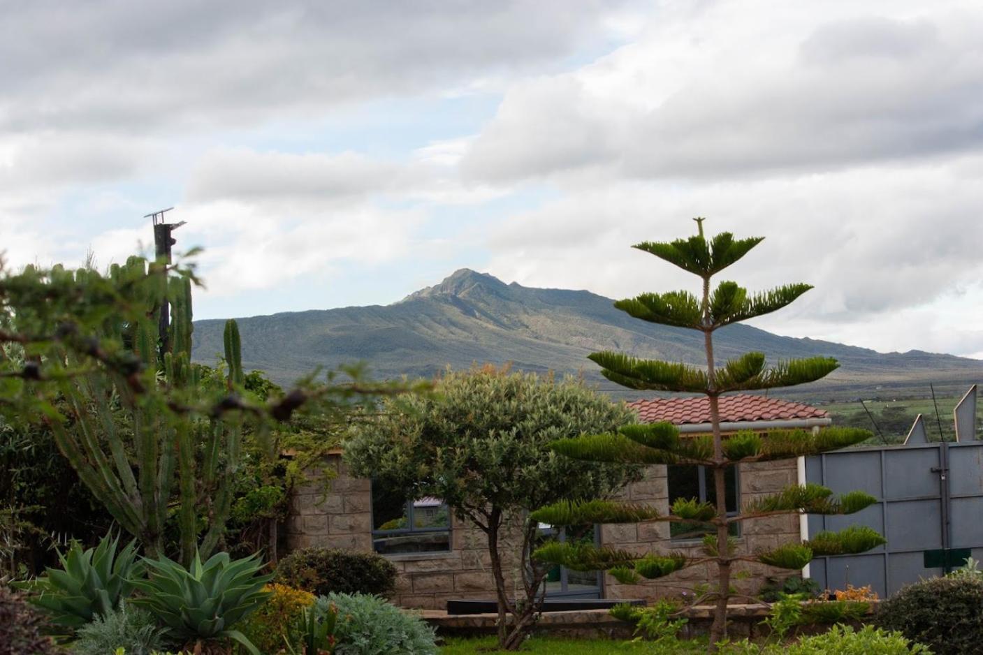 Homely Cottage Near Lake Naivasha, Elwai Visitor Centre Heni Village Экстерьер фото